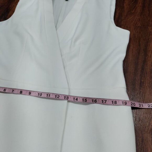 BCBGMAXAZRIA Off White V-Neck Caryn Wrap Vest Mini Dress Women's Large Elegant - Picture 12 of 15